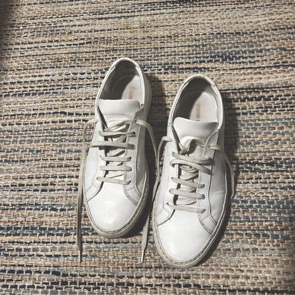 Common Projects White Sneakers - Picture 1 of 4